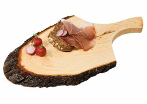 Tagliere da portata in corteccia con manico in legno di ontano 30-35x18x2cm
